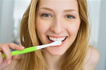 Easy Steps to Natural Tooth Whitening